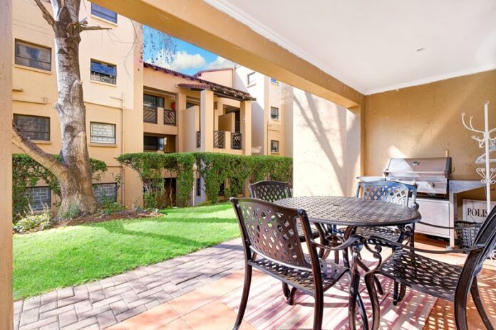 Pam Golding Properties - Morningside R1.575m