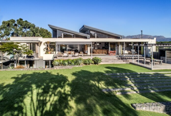 Pam Golding Properties - Constantia 6 Olive