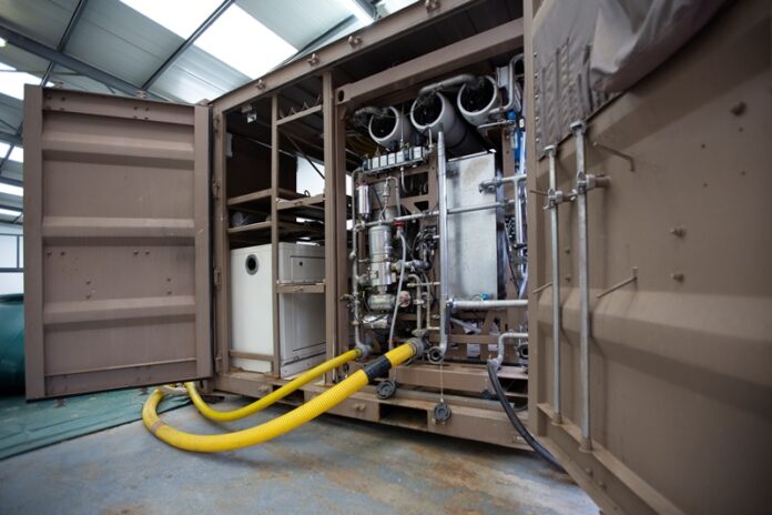 Blesbok mobile water treatment plant - Malutsa