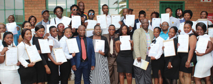 Graduates in building and civil construction - North West