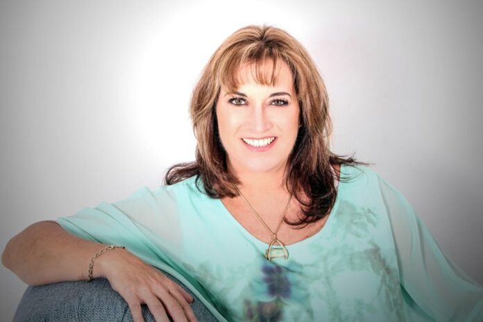 Lynn Chamier - dmg events