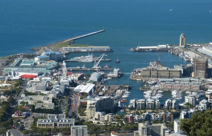 Cape-Town-Harbour-Port-of-Cape-Town-Trade-Export-Tourism-2